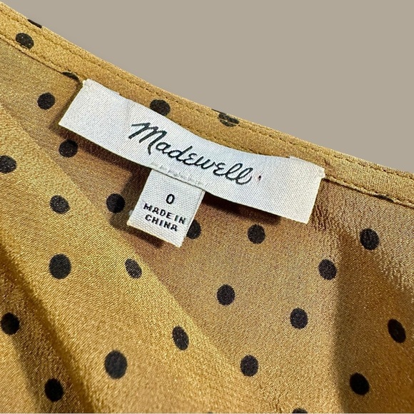 Madewell ‘Silk Carmelina Flutter-Sleeve Top in Polka Dot’ in Easy Dot Asparagus - Picture 6 of 15